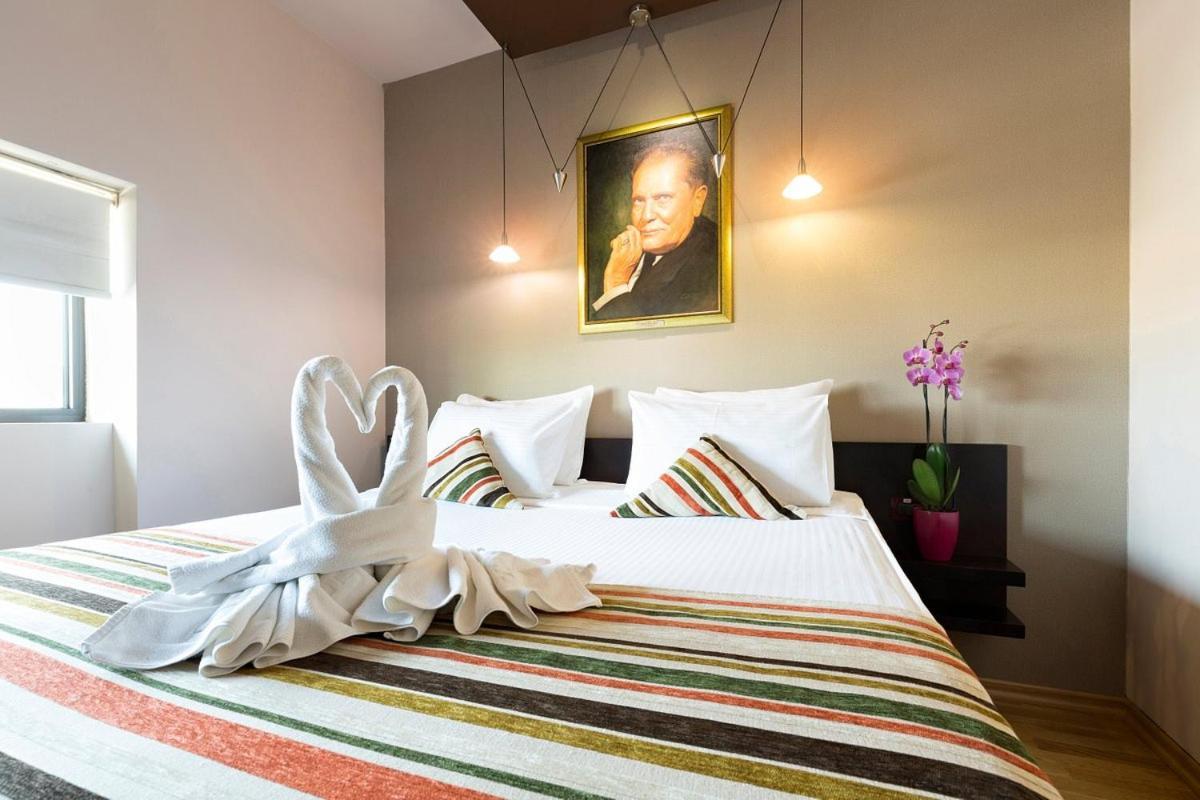 Design Hotel Mr. President Garni Belgrado Exterior foto