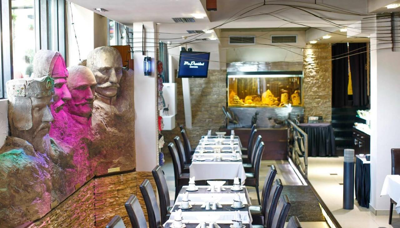 Design Hotel Mr. President Garni Belgrado Exterior foto